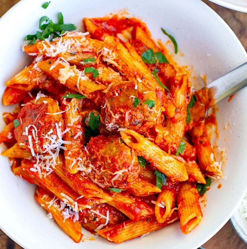 Macaroni and Meatballs